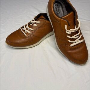 Ecco Women's Brown Leather Sneakers